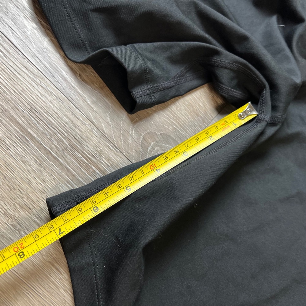 Nike Biker Shorts Womens Medium Black Dri-FIT High Waisted Compression Gym - Picture 7 of 10